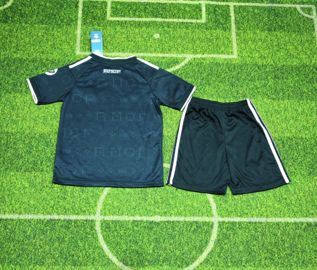 Conjunto Infantil Real Madrid Visitante 26/27