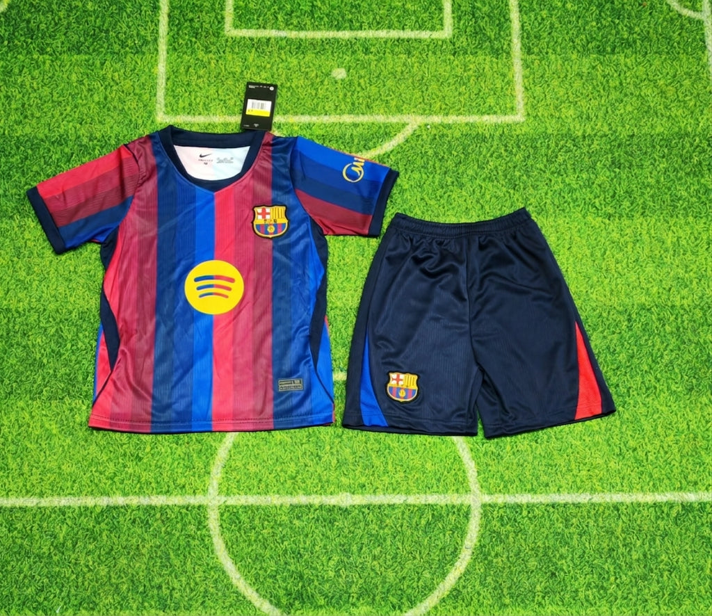 Conjunto Infantil Barcelona Local 26/27